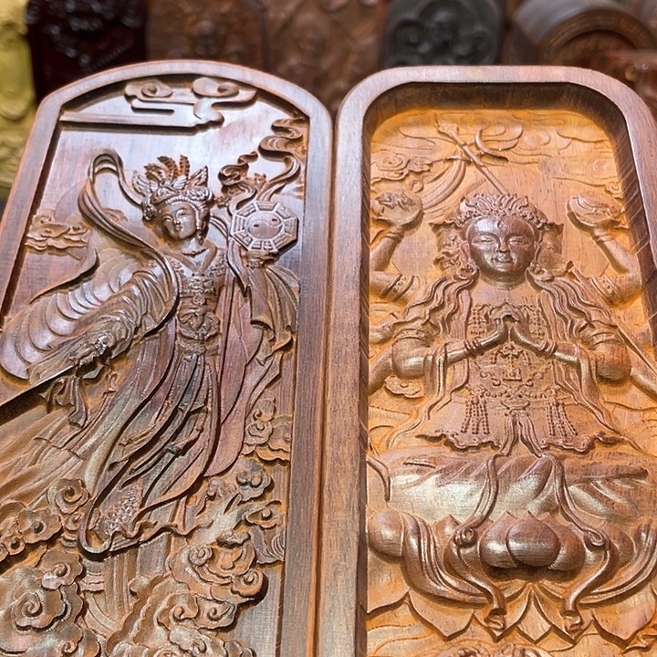 乙***奇非洲紫檀（红花梨）大号六面两个