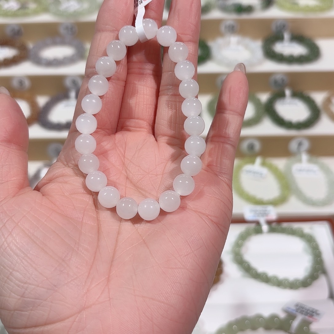 和田玉手链未镶嵌V