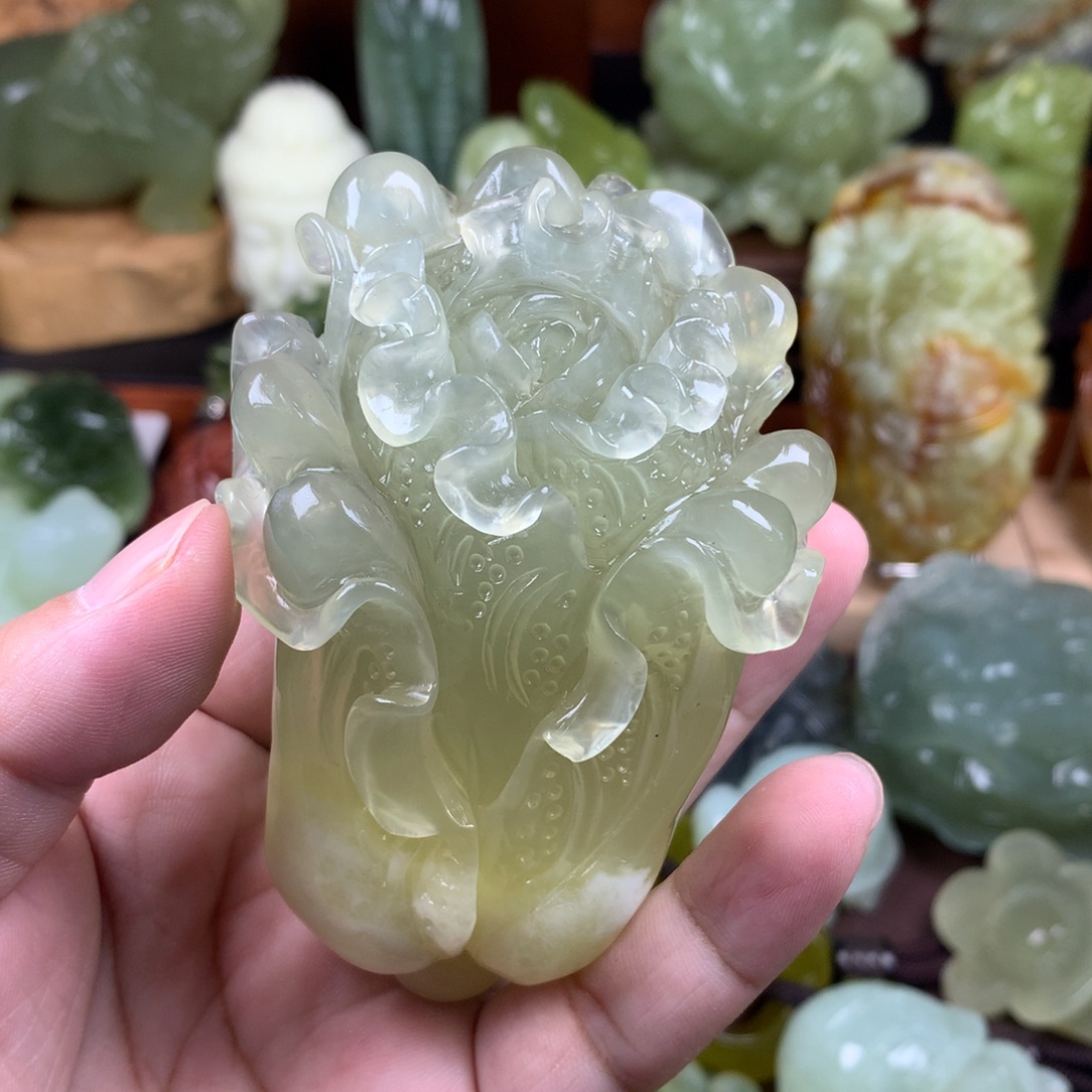 未镶嵌岫玉手把件