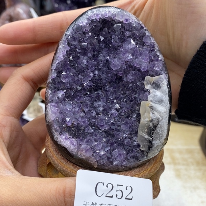 水晶大型摆件（非配饰）未镶嵌