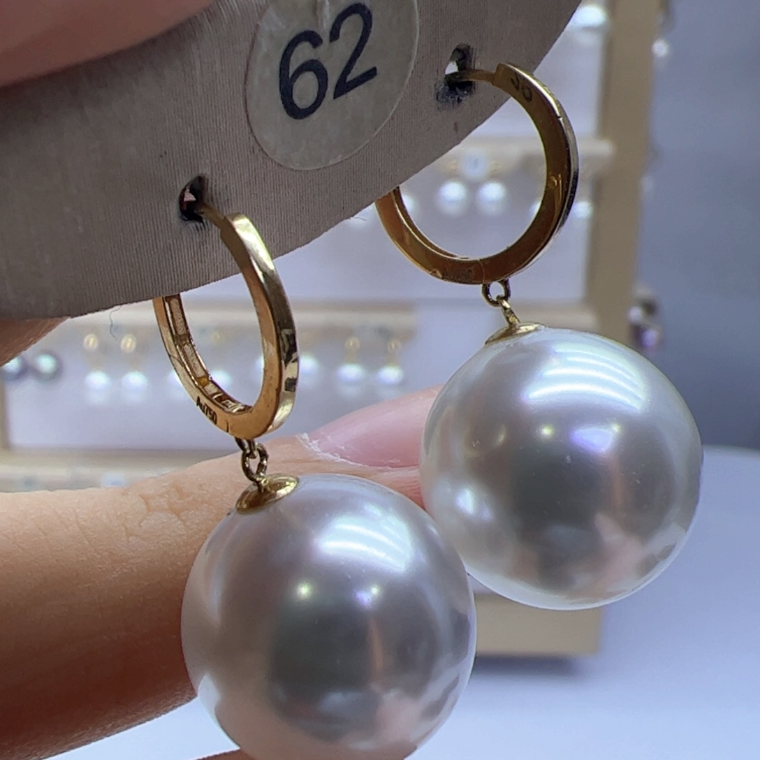淡水珍珠耳饰18K金镶嵌