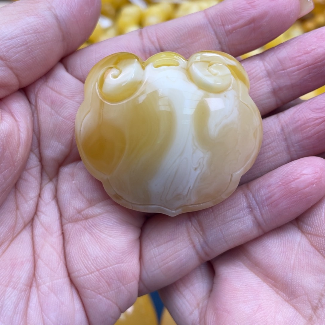 琥珀裸石未镶嵌琥珀蜜蜡