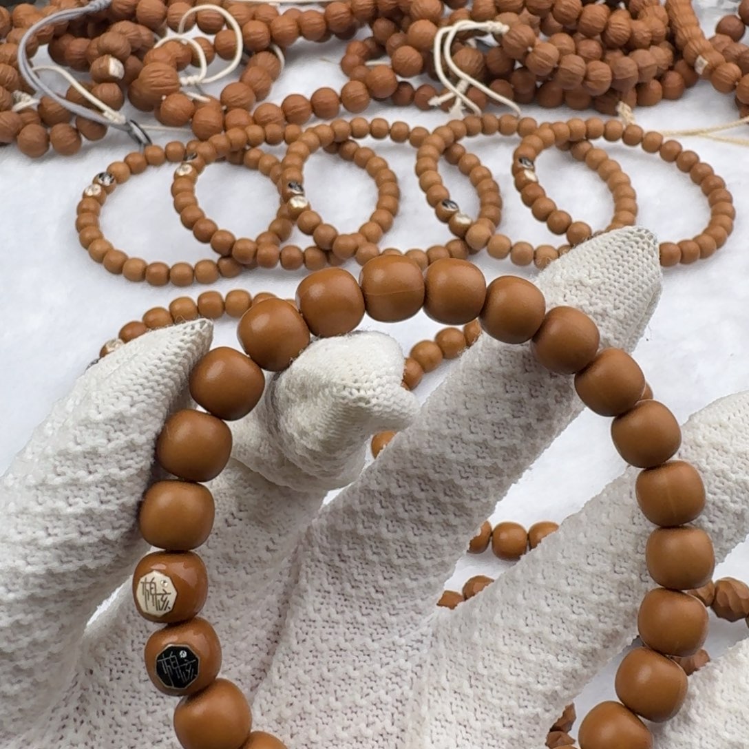 吊坠猴头核桃苹果珠素串