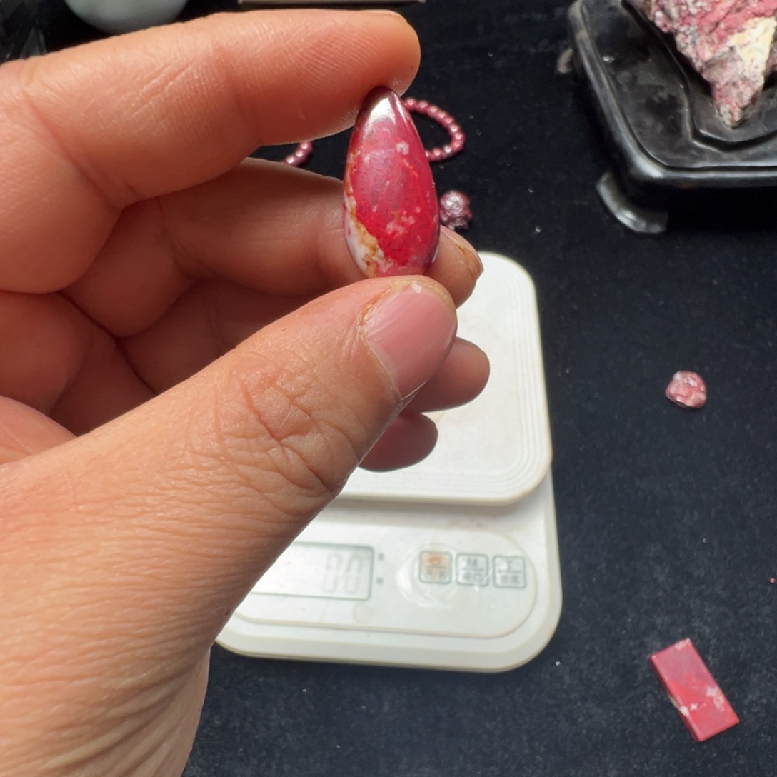 天然辰砂天然朱砂原矿水滴