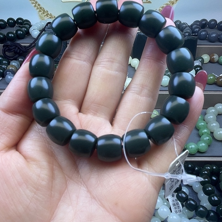 和田玉未镶嵌手链