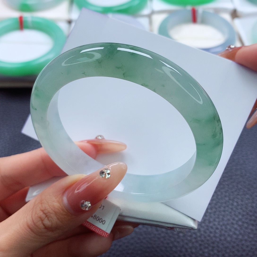 翡翠手镯未镶嵌55.56.57冰飘花半山水