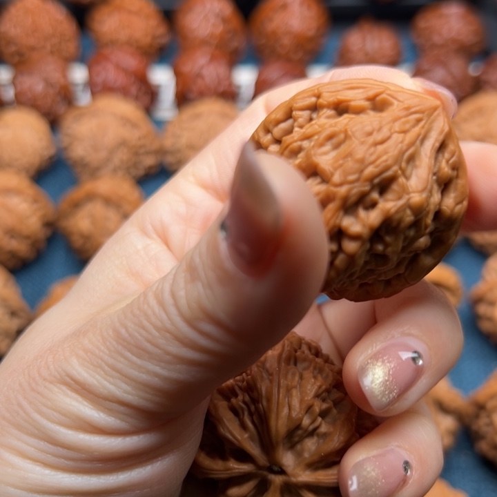 桃核吊坠人****?个哥哥哥哥