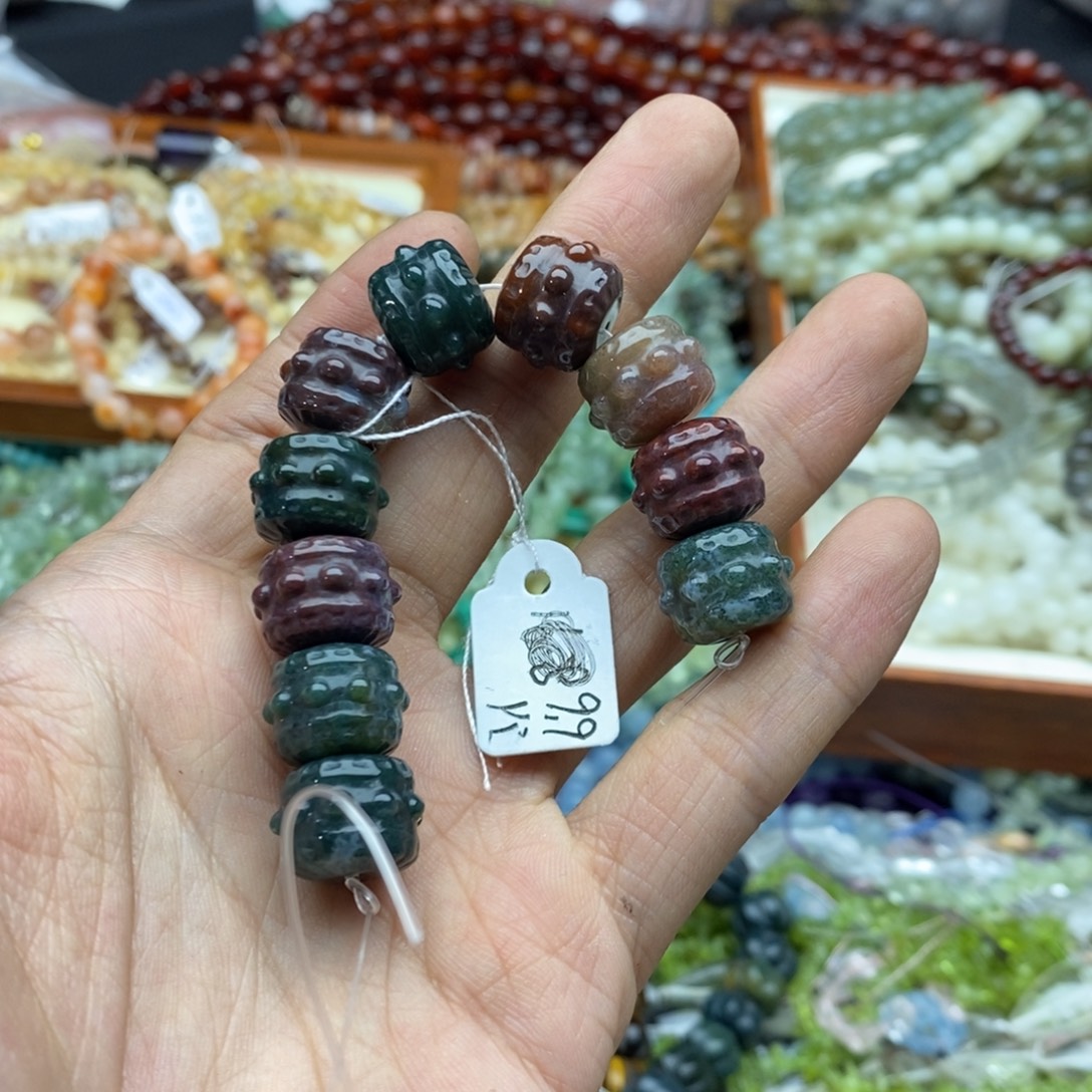玛瑙/玉髓未镶嵌珠宝半成品一个天然印度水草玛瑙锣鼓