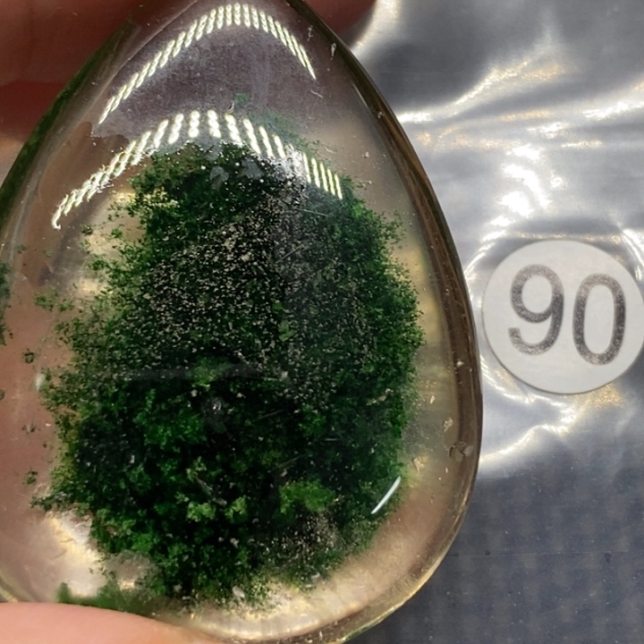 星***杳颈饰水晶未镶嵌天然水晶