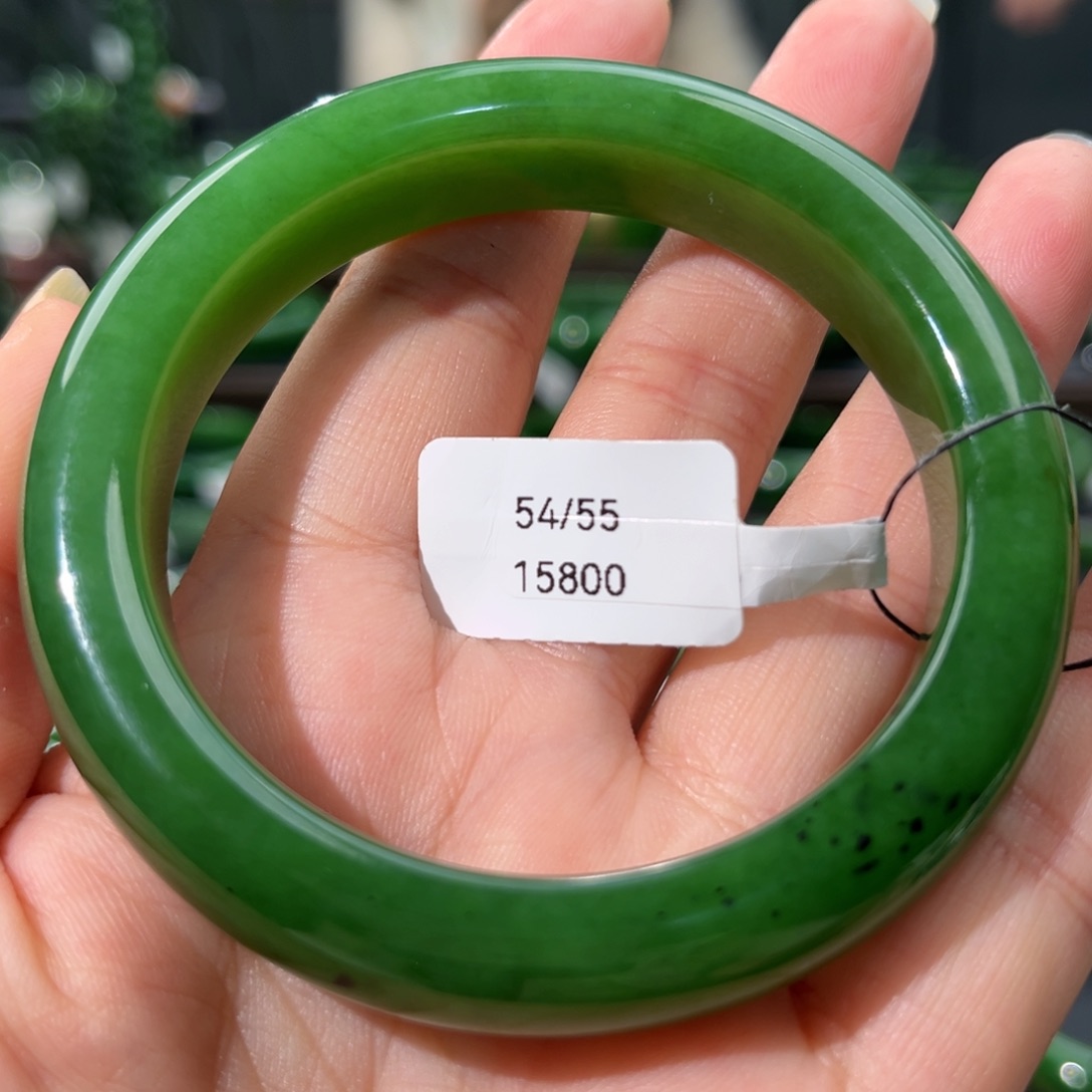 未镶嵌手镯和田玉（碧玉）