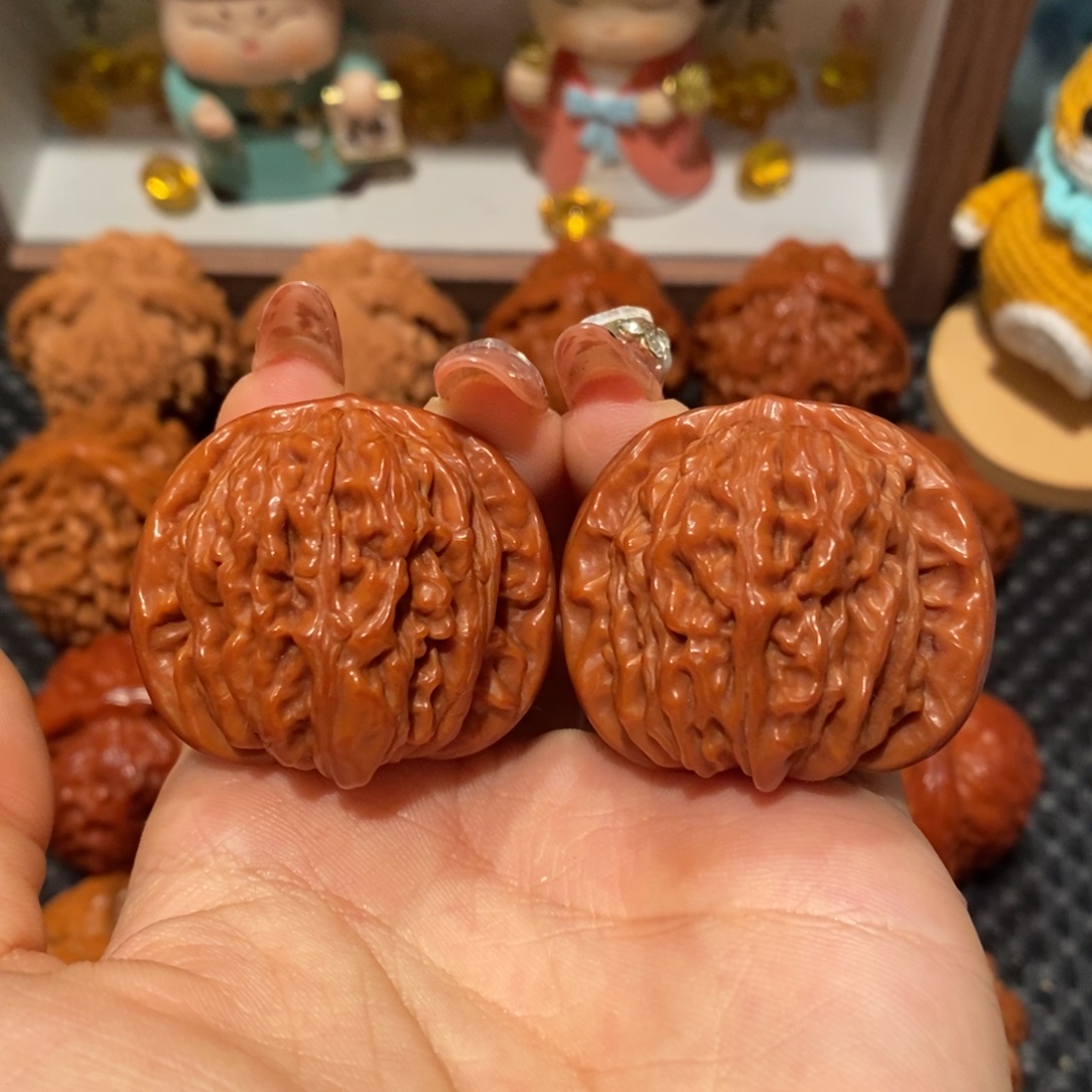 吊坠桃核37.8四座楼，1218