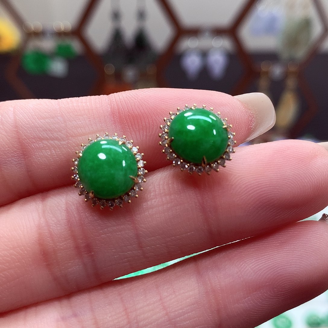 翡翠耳饰18K金镶嵌天然翡翠