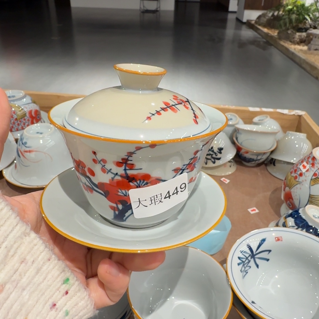 釉下手绘茶具微瑕