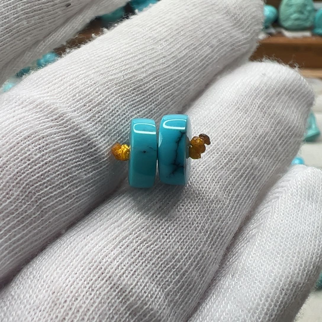 绿松石配饰未镶嵌