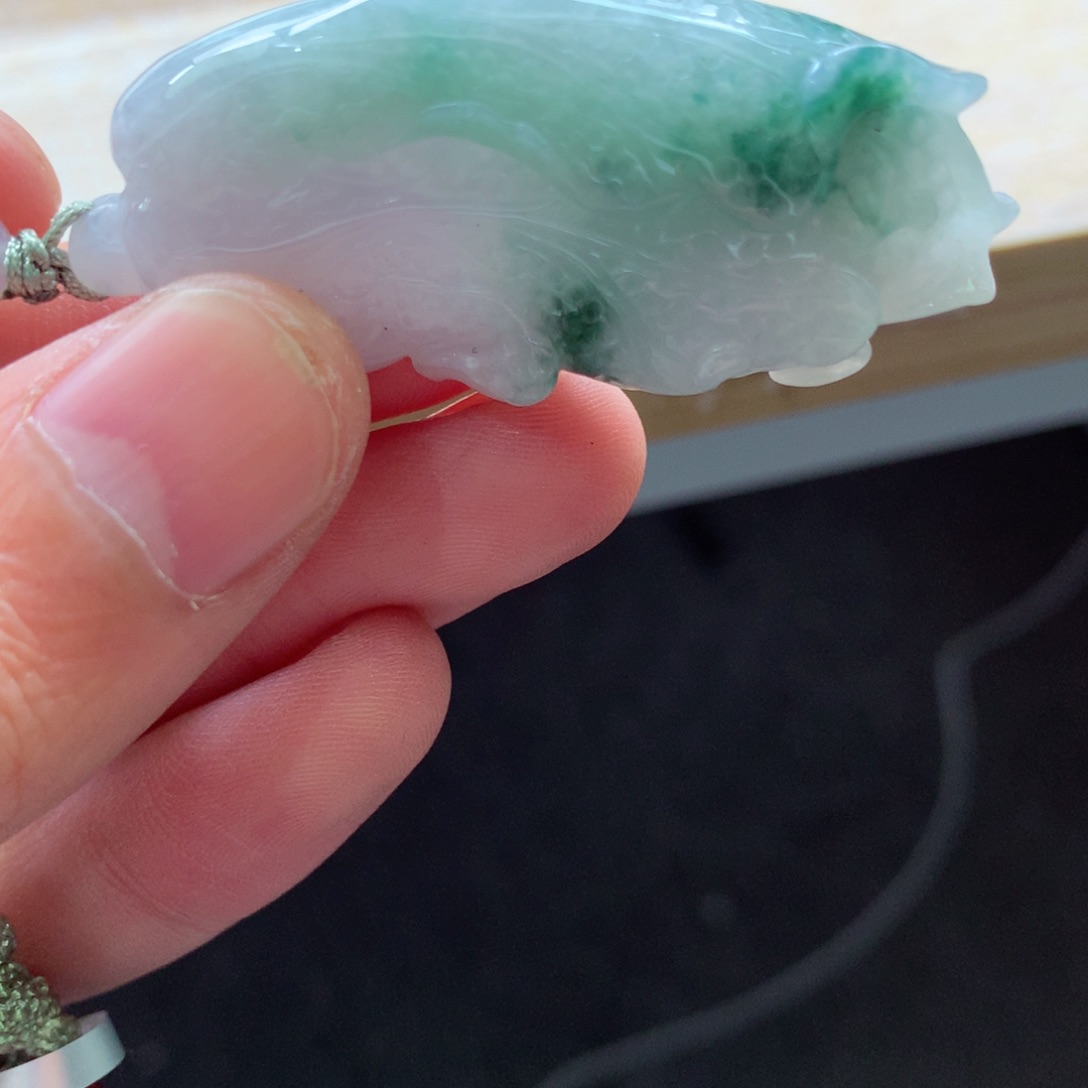 翡翠颈饰未镶嵌吊坠