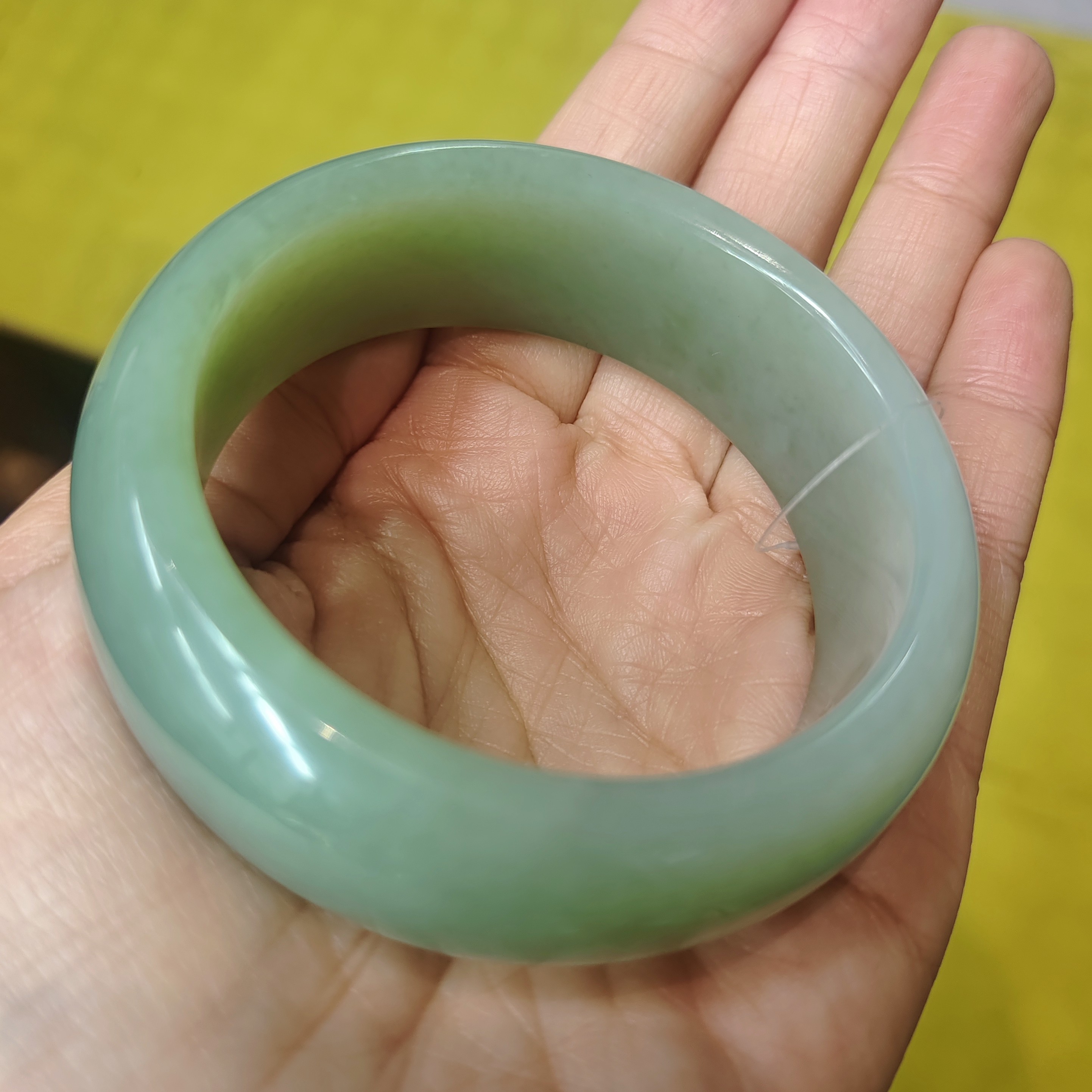 天然新疆料且末蓝时尚加宽双色渐变手镯5859圈口115克