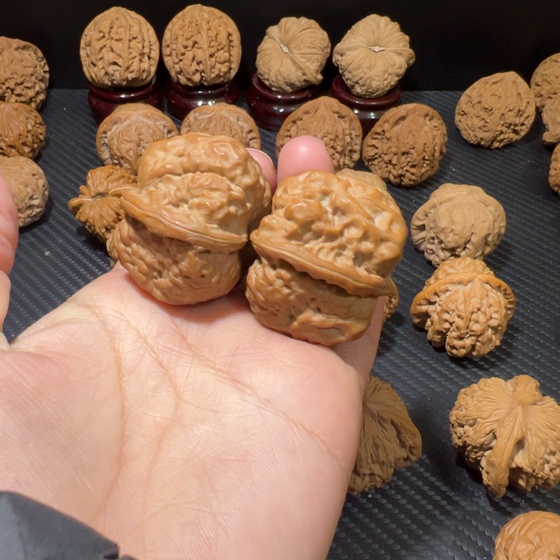 文玩核桃吊坠全品无修蛤膜头39+