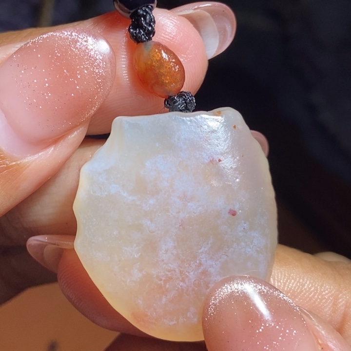 玛瑙/玉髓未镶嵌珠宝半成品