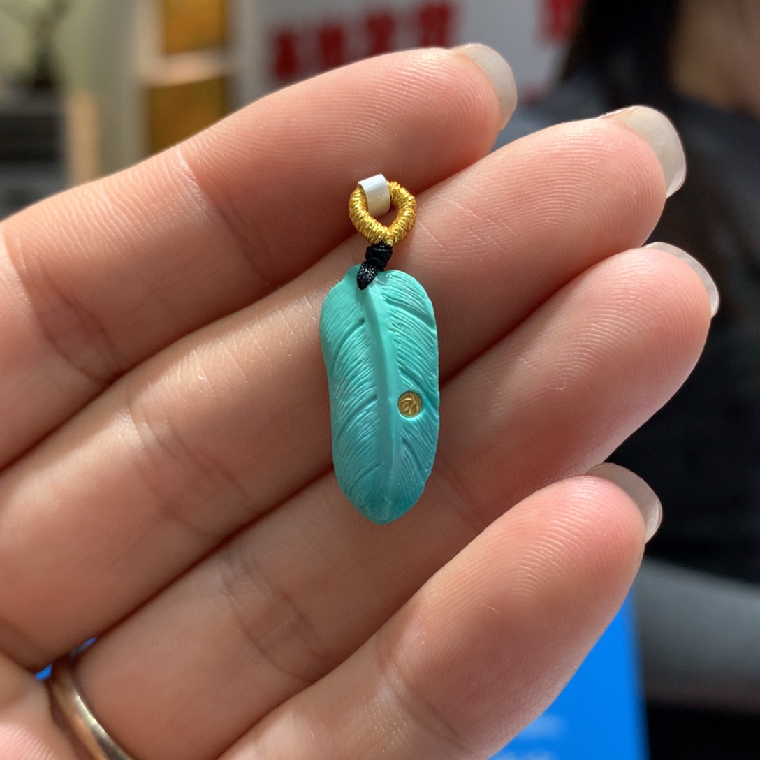 绿松石配饰未镶嵌