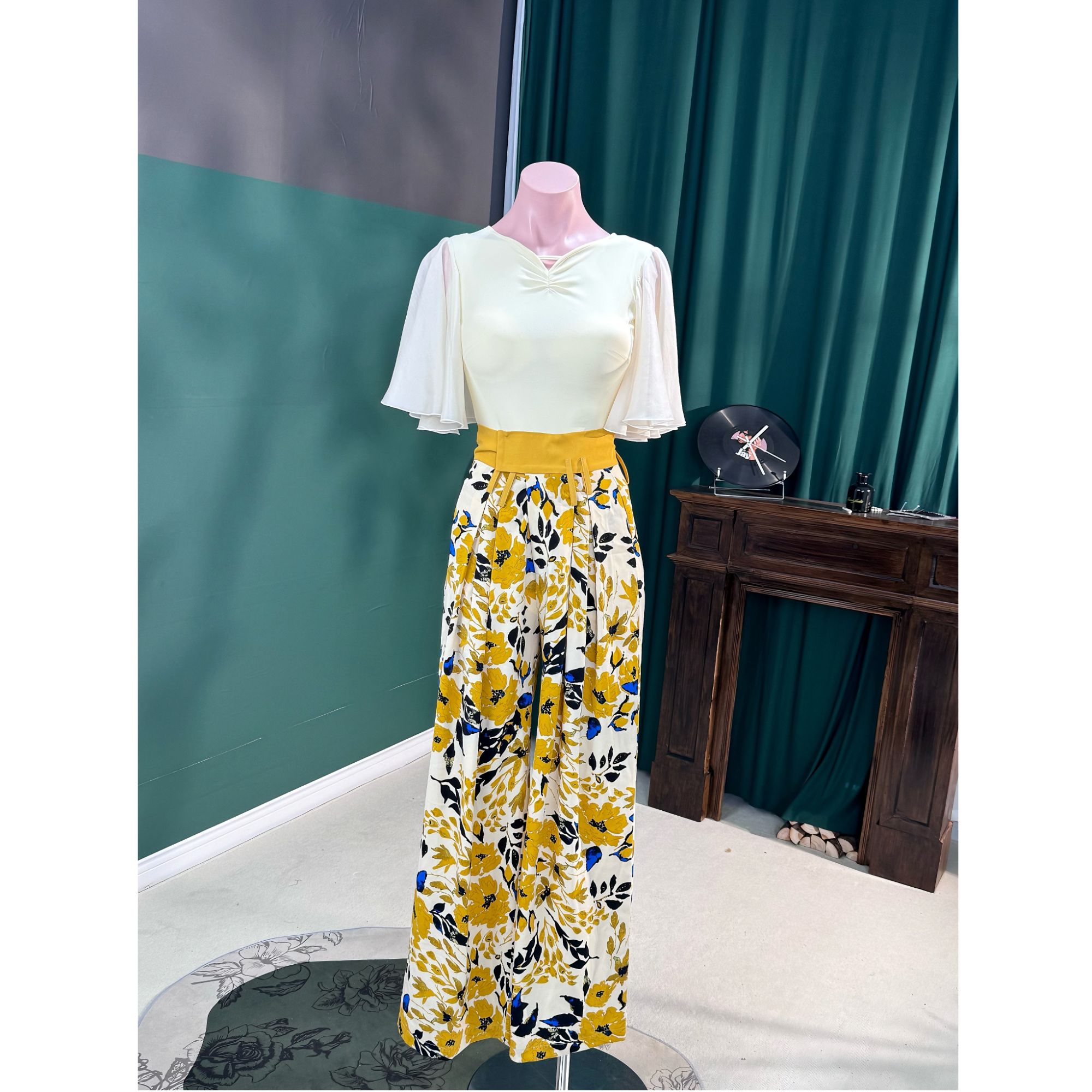 舞维时空新款黄色袖飘夏日连体练功服摩登服SY0039