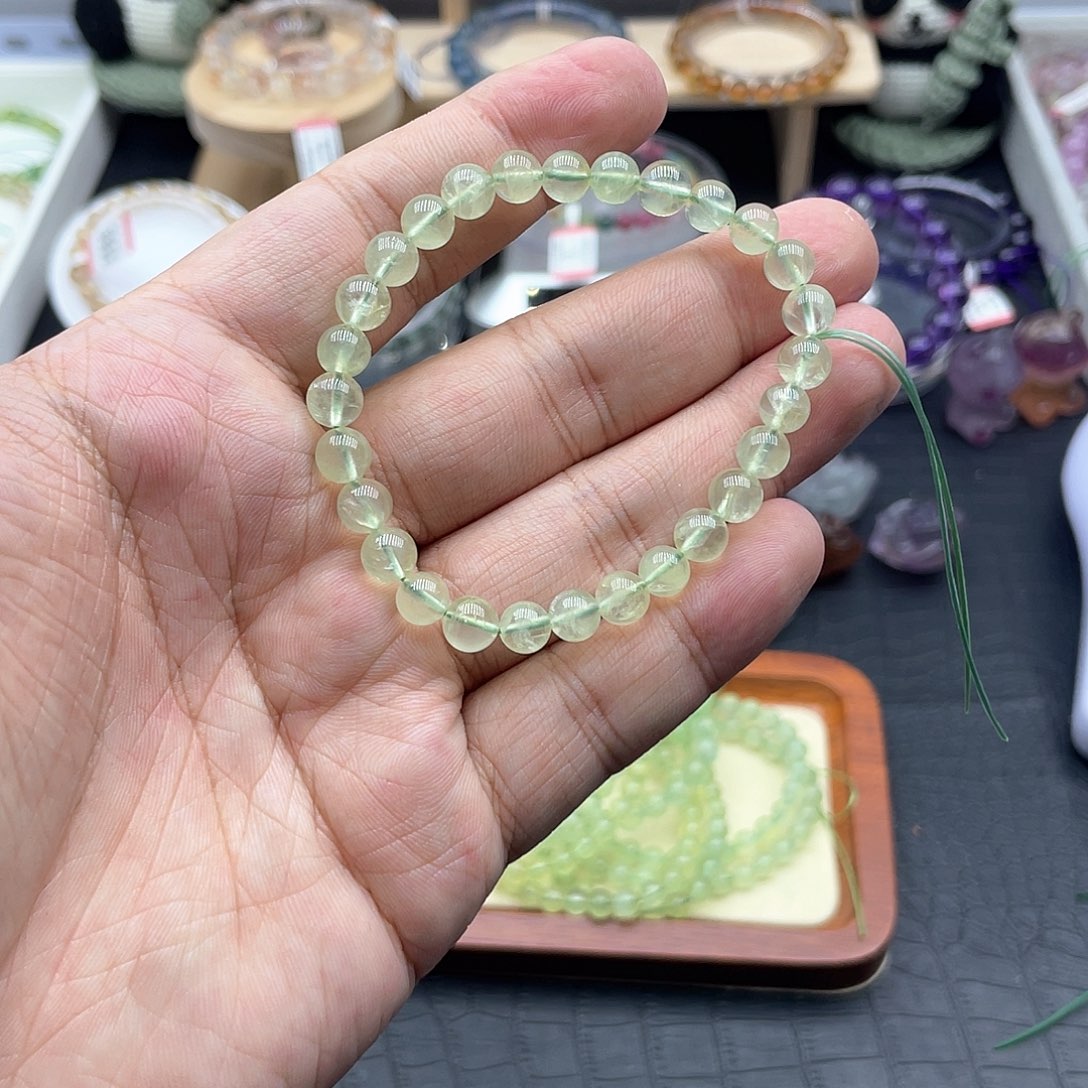 水晶手链未镶嵌葡萄石