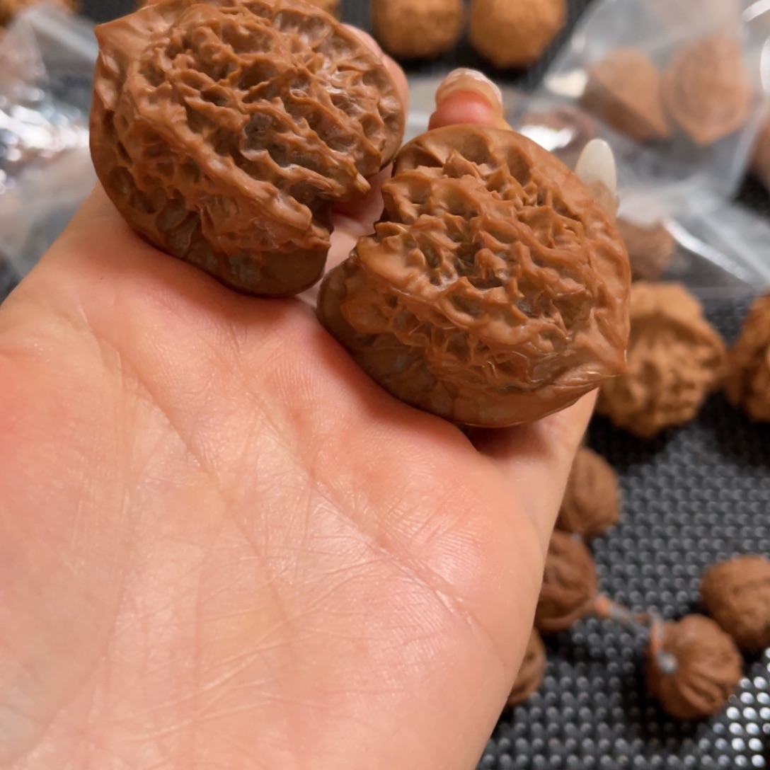 漂*生秦岭神树秦闷小王