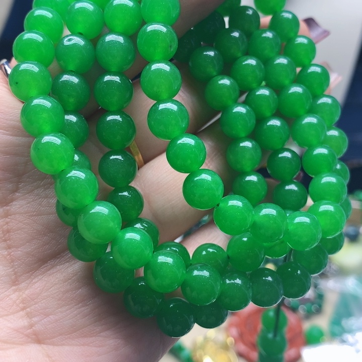 翡翠颈饰未镶嵌吊坠