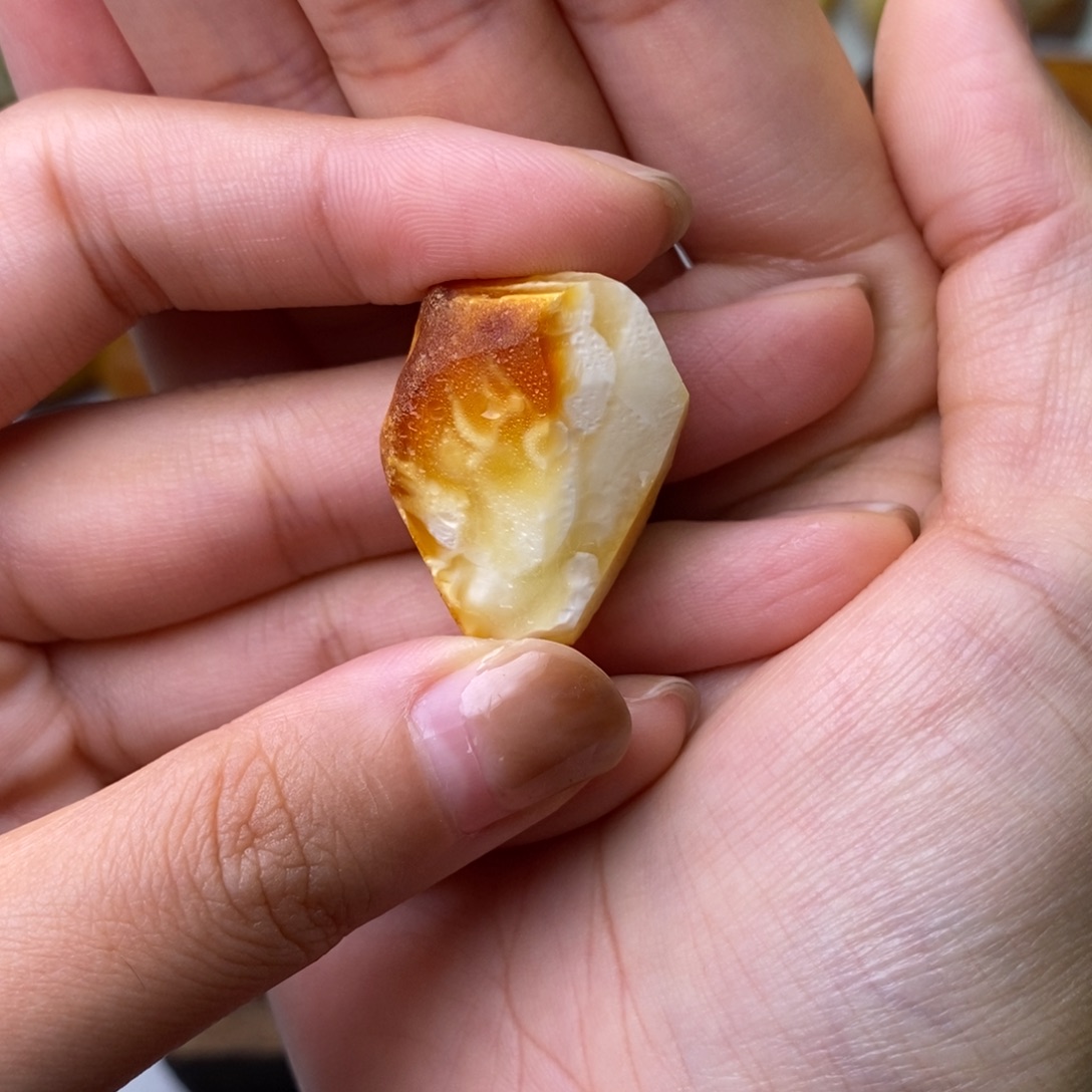 定制琥珀天然蜜蜡