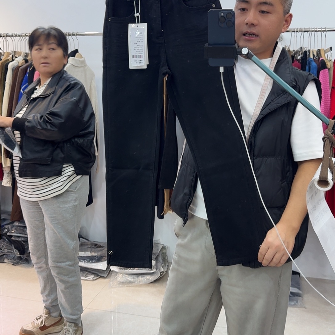 嗯哼的一条狗被706