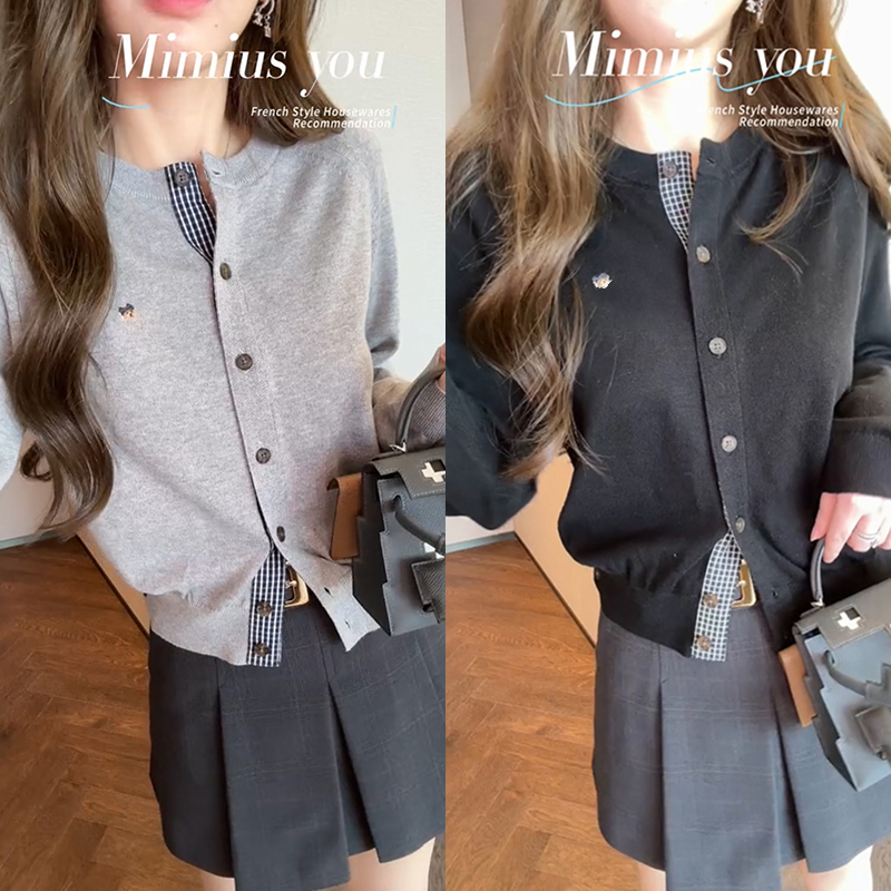 【mimius】肉肉 简约休闲舒适柔软格纹拼接小刺绣开衫 WG07029