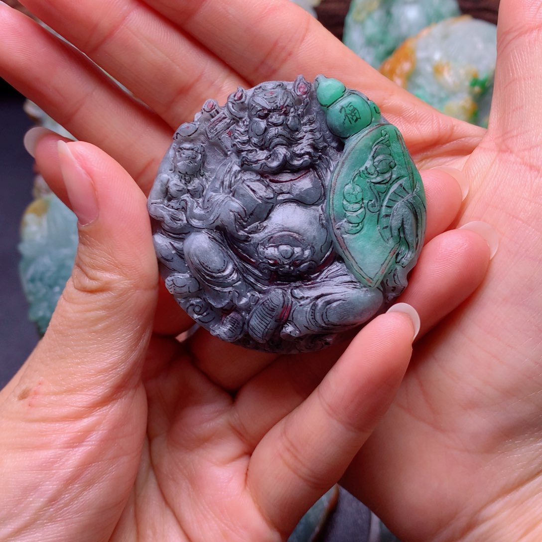 千***苦定制翡翠未镶嵌翡翠
