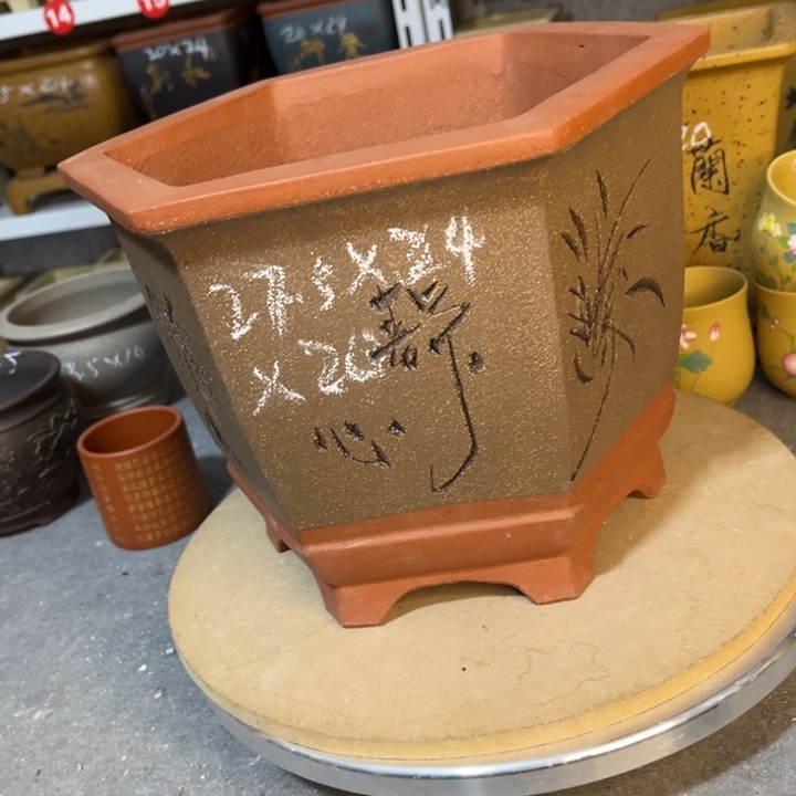 紫砂花盆紫砂花盆