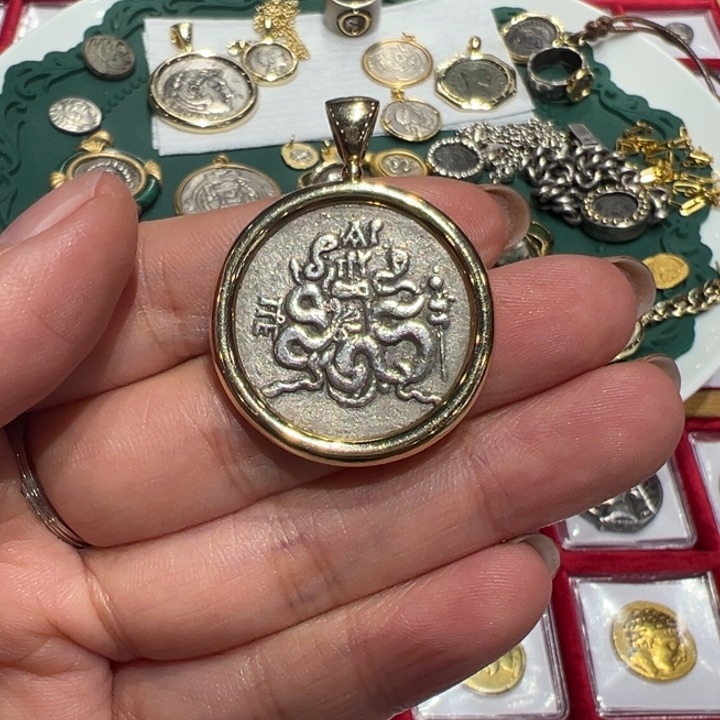 银L****1古希腊蛇篮银币