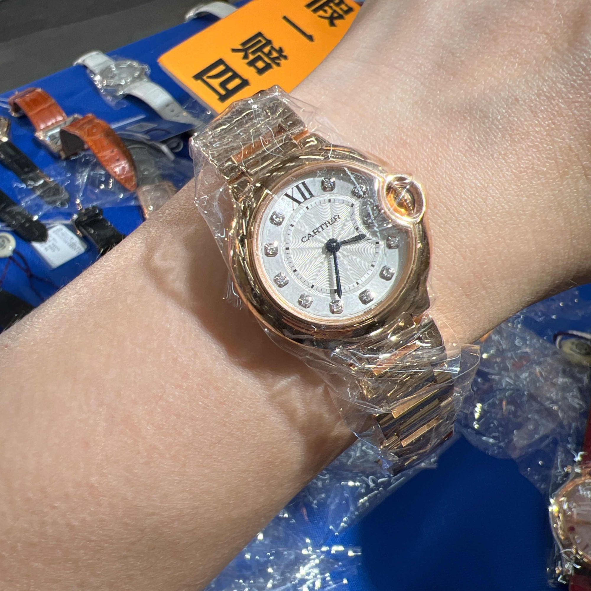 99新 Cartier/卡地亚 表展蓝气球WE902025石英玫瑰金表/WHP027680