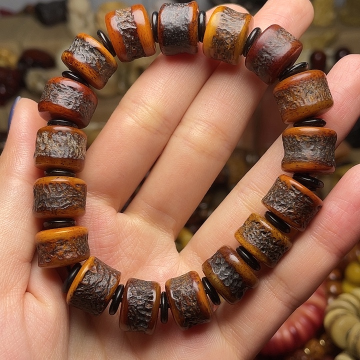 手串/手链牛骨微瑕沉血料噶手串1.4