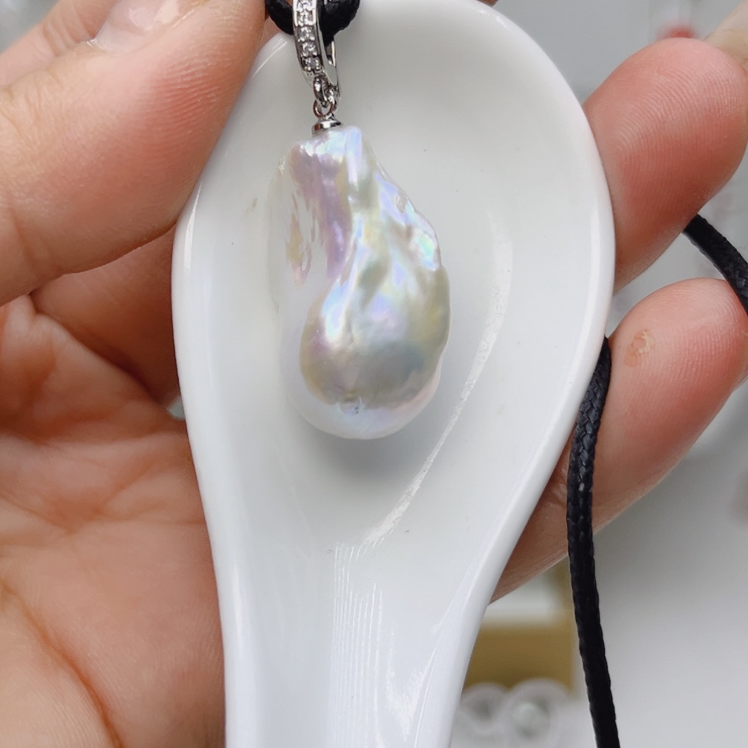 未镶嵌淡水珍珠颈饰