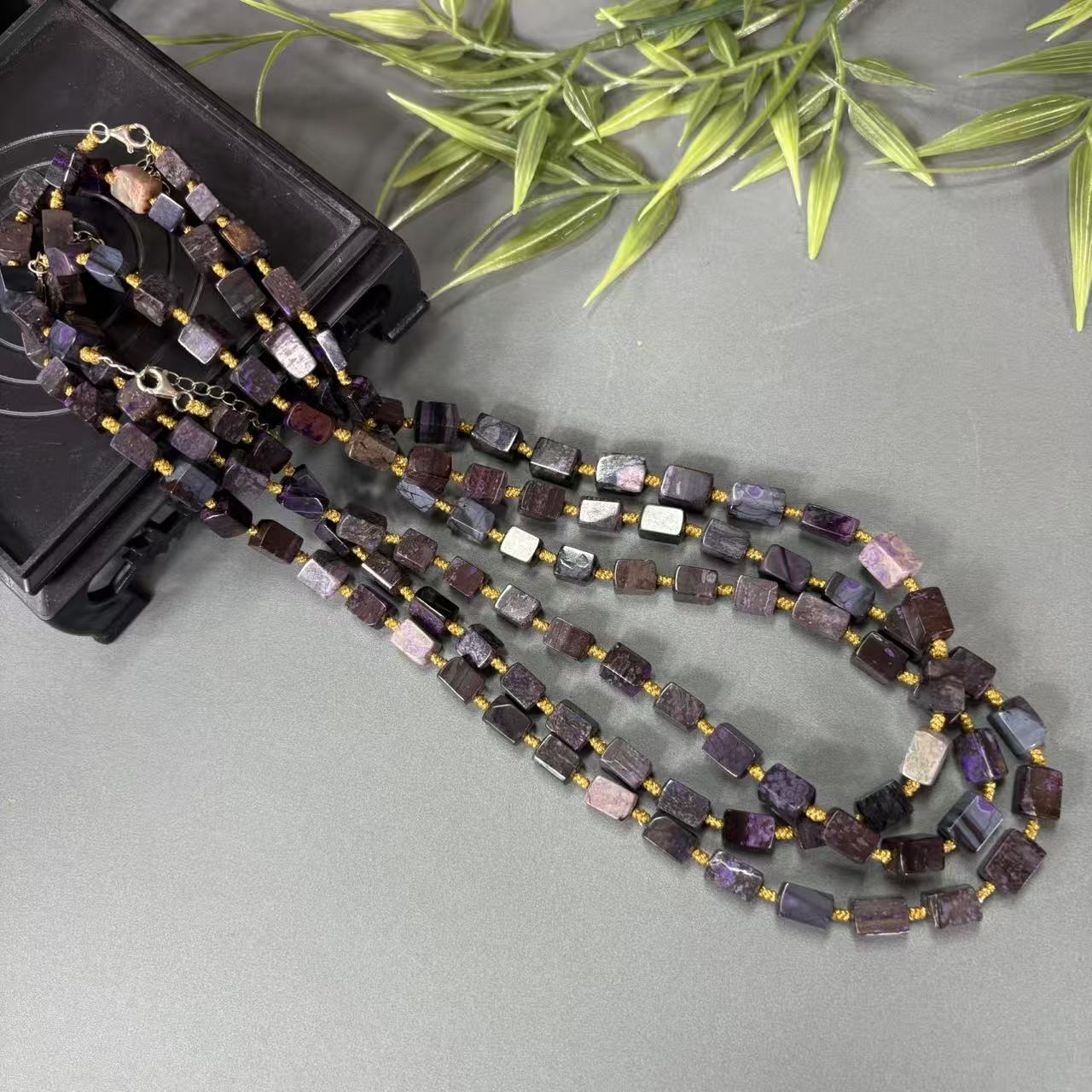 老四甄选 泥地丝绒大方糖项链 多样性发其一 