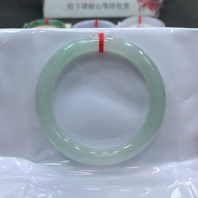 【闪购商品】翡翠手镯未镶嵌翡翠