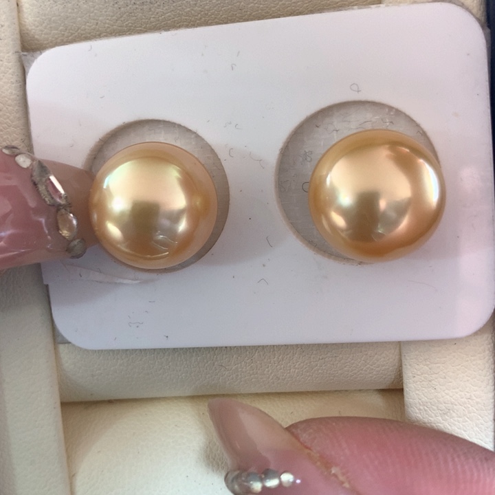 18K金镶嵌耳饰海水珍珠