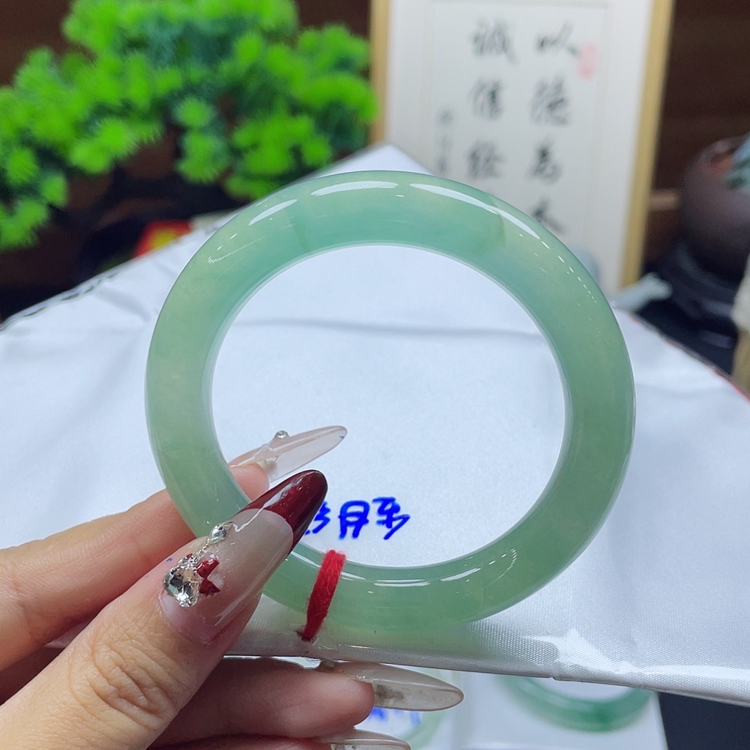 翡翠手镯未镶嵌16 号链接