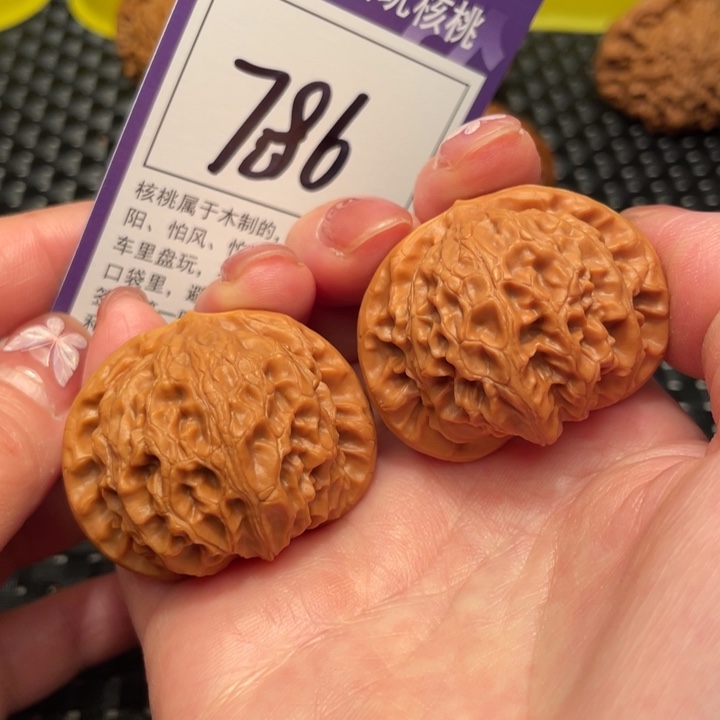 文玩核桃把件41宫灯786