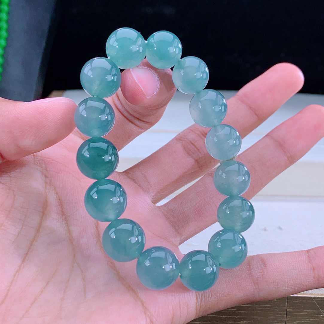 收藏传承级起杠光天空蓝底缅甸天然翡翠A货手串
