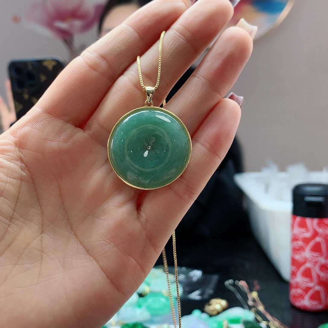 【闪购商品】翡翠吊坠(赠链)银S925镶嵌