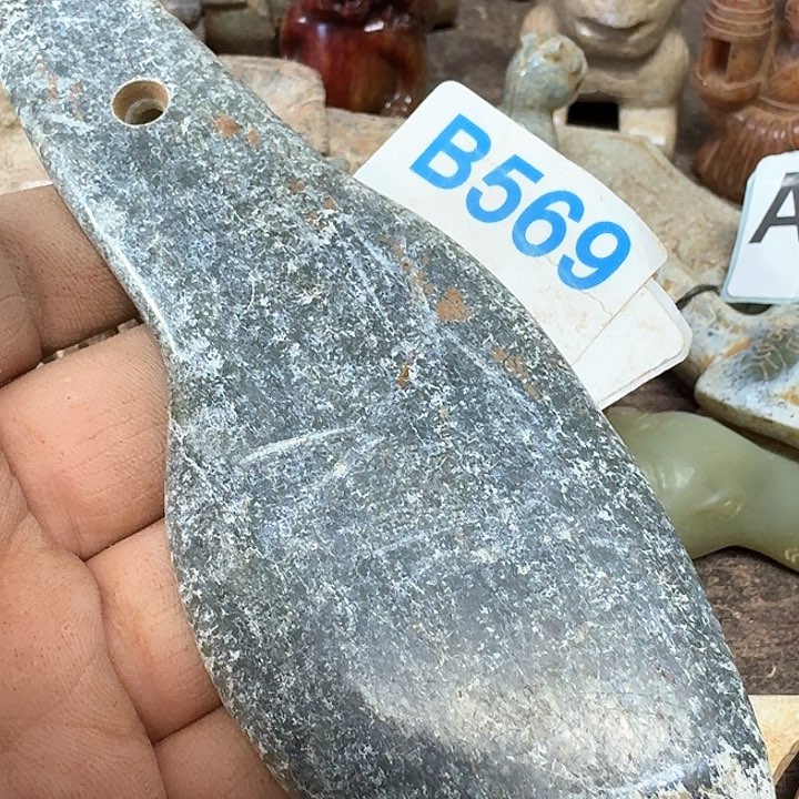 和田玉颈饰未镶嵌占*猴