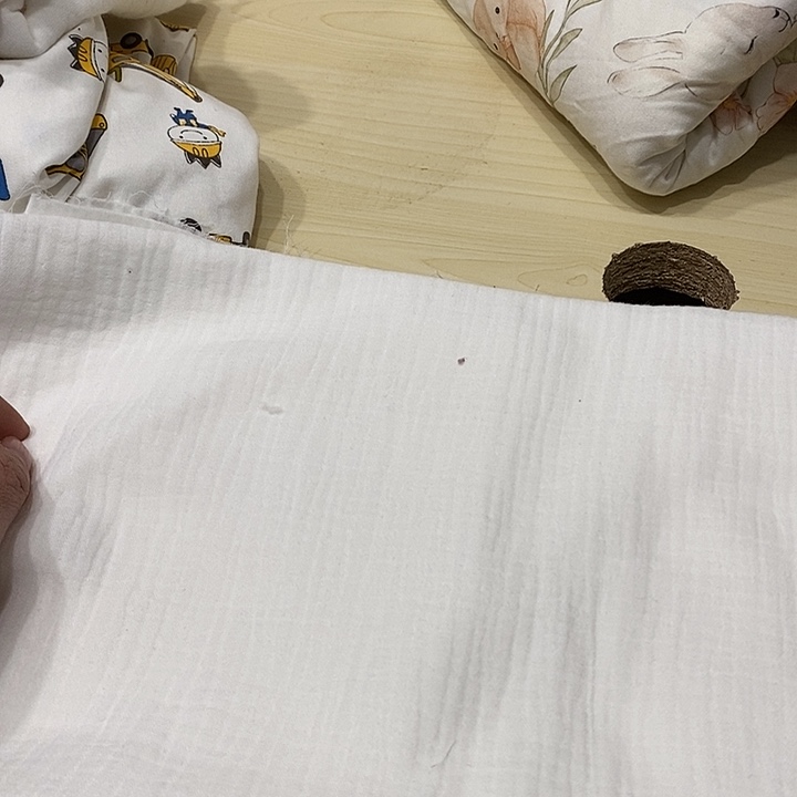 无纺布全棉白色双层皱皱纱10米