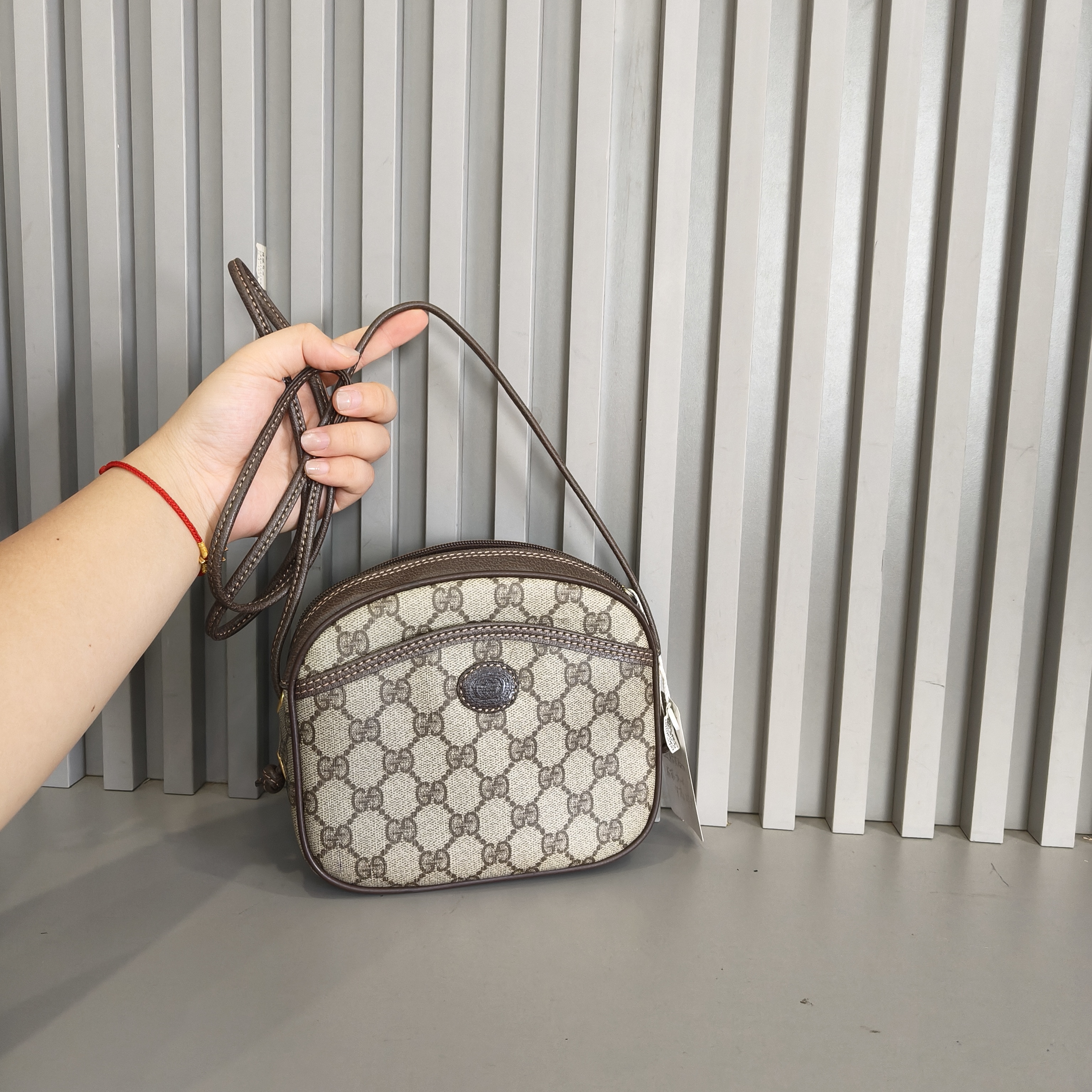 95新 GUCCI/古驰 暮野W/古驰斜挎包/27023