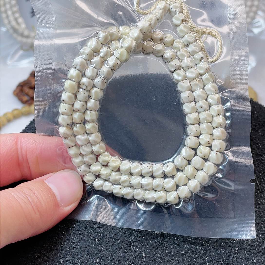 【闪购商品】星月菩提吊坠L****界星月菩提5*6