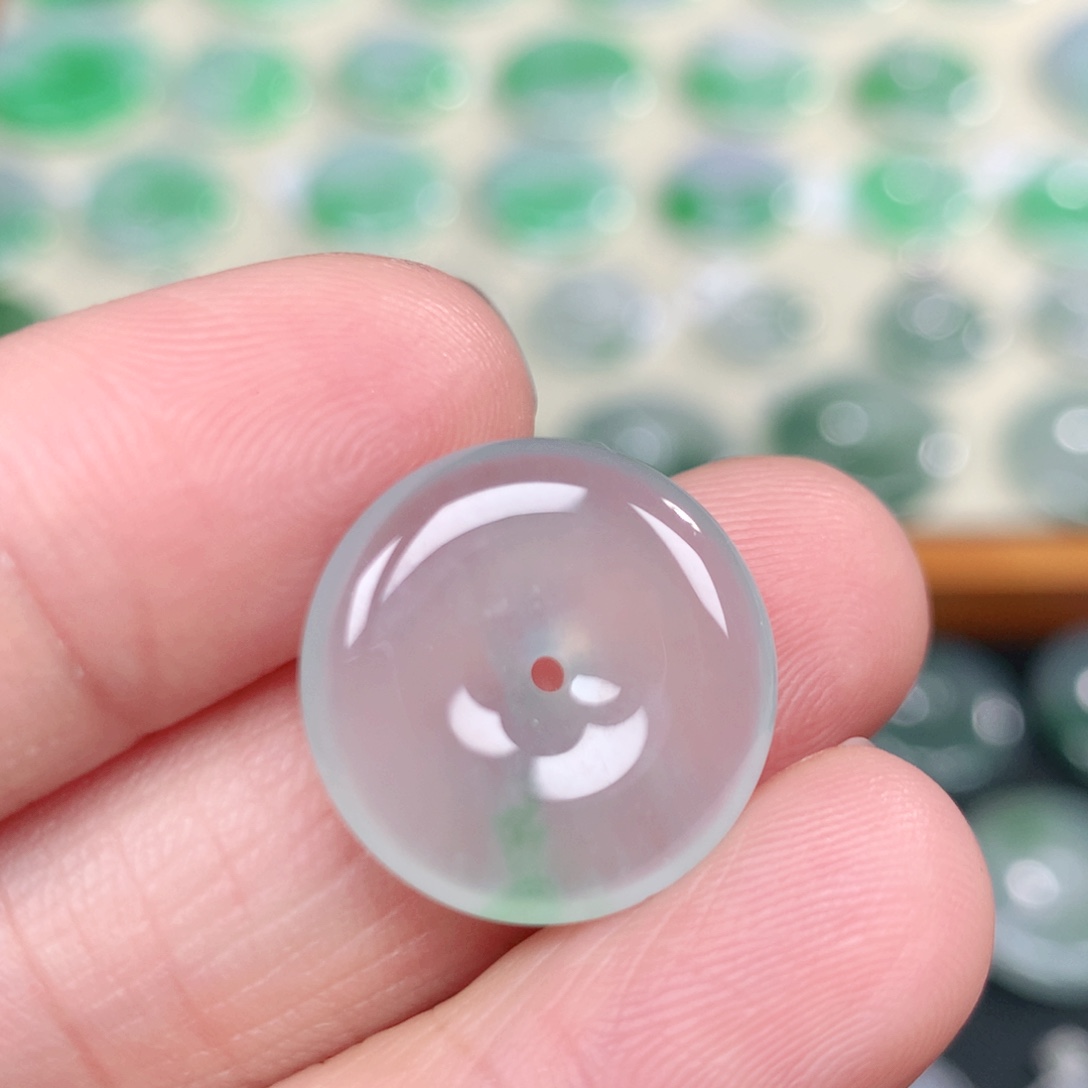 翡翠未镶嵌颈饰17.6-4.0