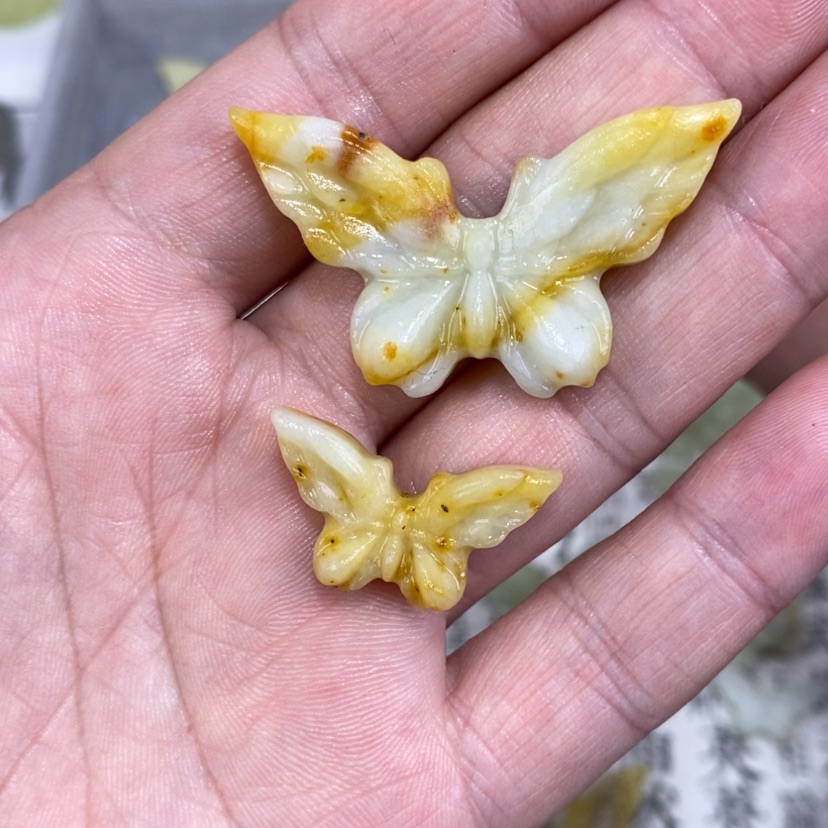 【闪购商品】岫玉未镶嵌颈饰岫玉蝴蝶吊坠