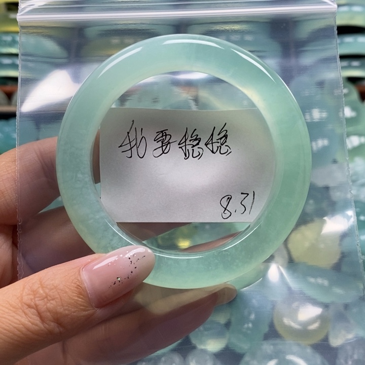 未镶嵌蛇纹石玉手镯我****